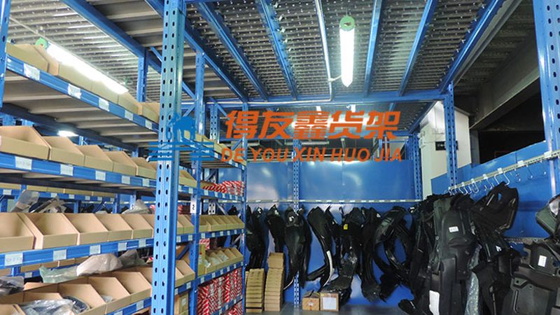 小标题：保养连锁店，专业与服务的双重考量